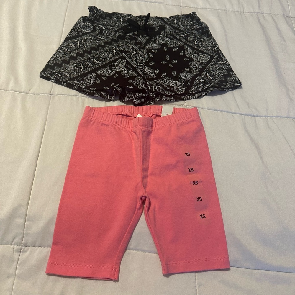 NEW 2 Pair Summer Sorts
